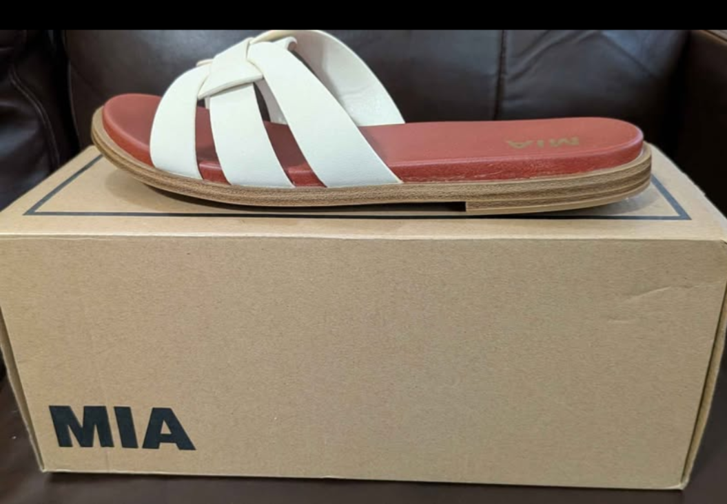 MIA Women's Slippers