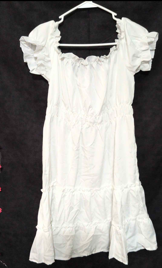 White cute dress!